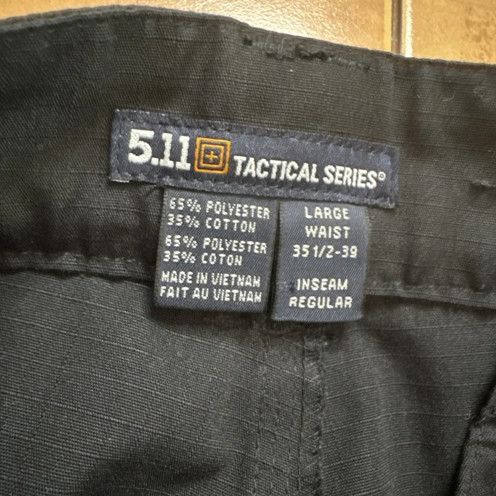 5.11 511 Tactical Mens Sz Large Waist (35.5-39) Black RipStop Cargo Pants 74003